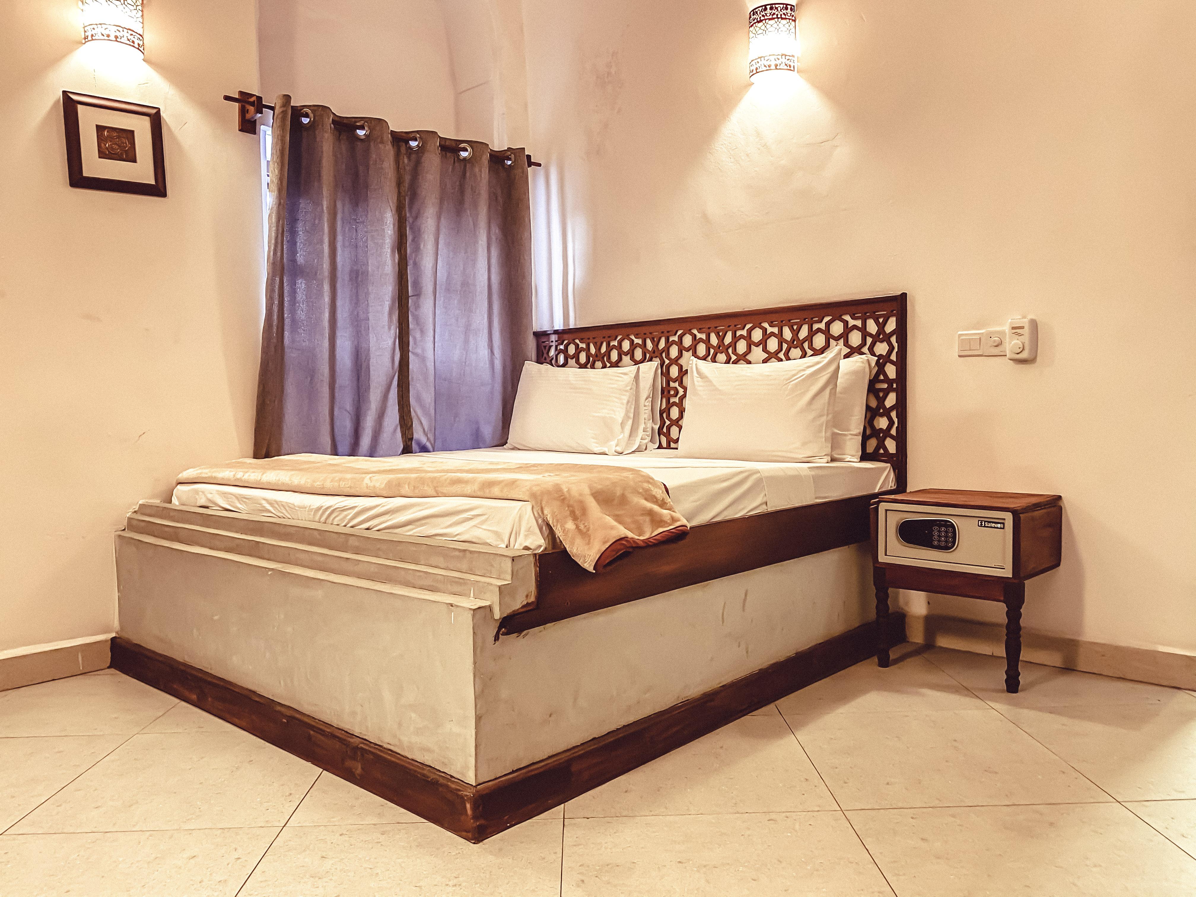 Smiles Stone Town Hotel Zanzibar Bagian luar foto