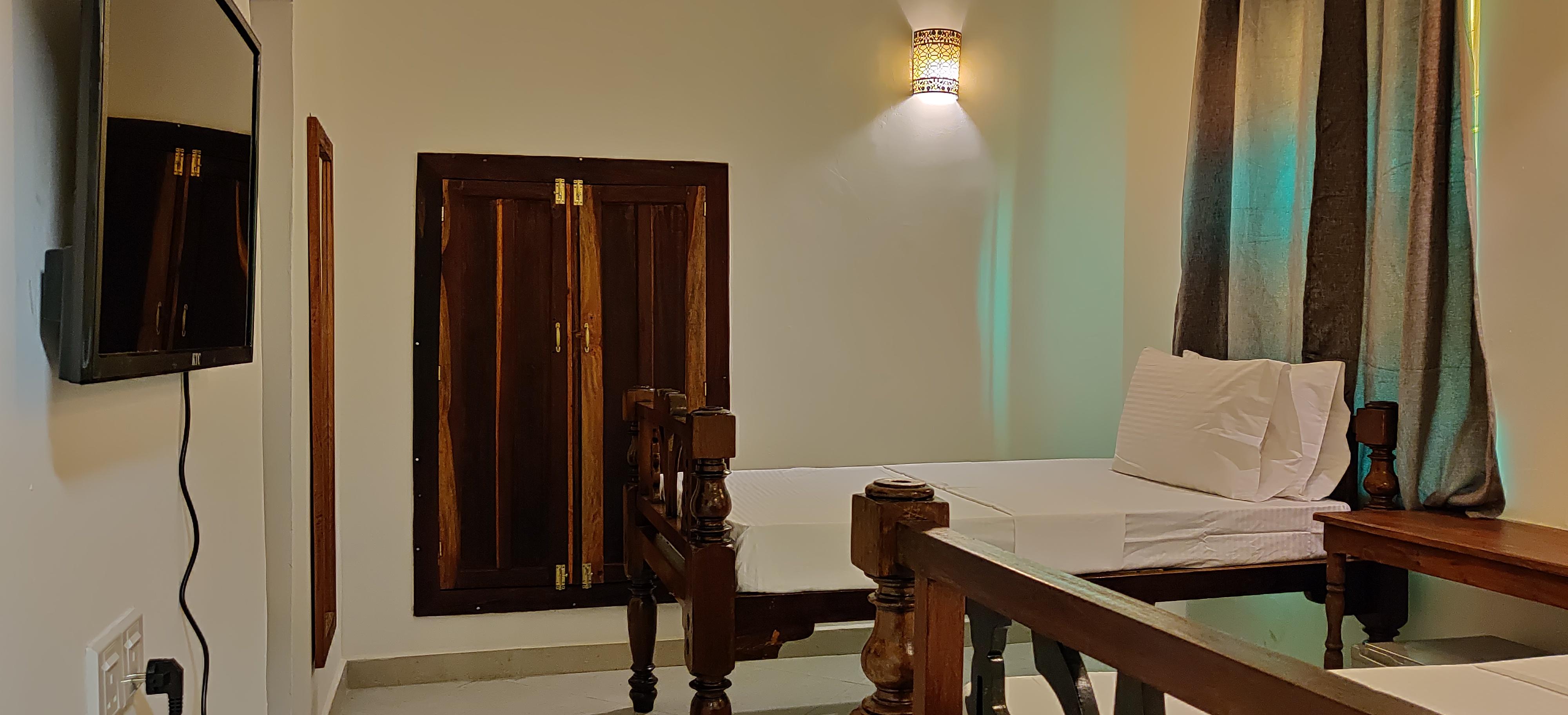 Smiles Stone Town Hotel Zanzibar Bagian luar foto